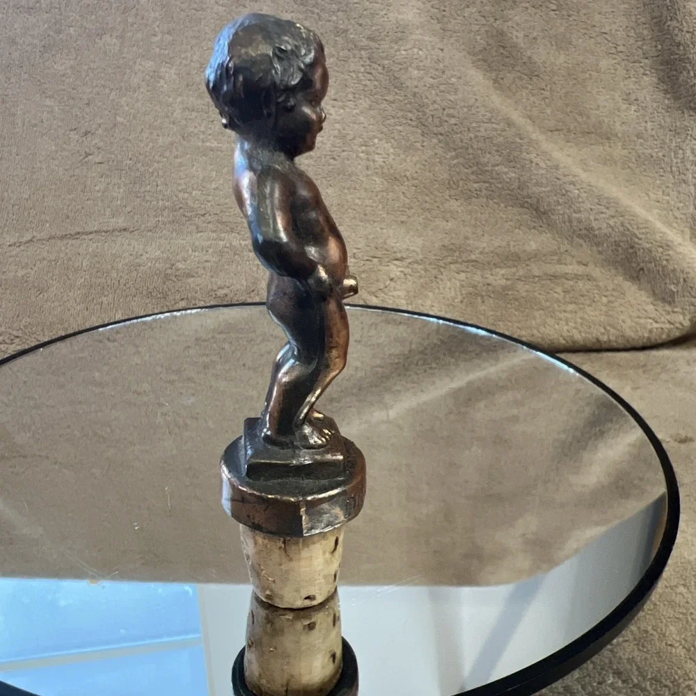 Vtg Brussels Manneken PIS Drink Pourer Bruxelle Brass‎ & Cork Bottle Stopper